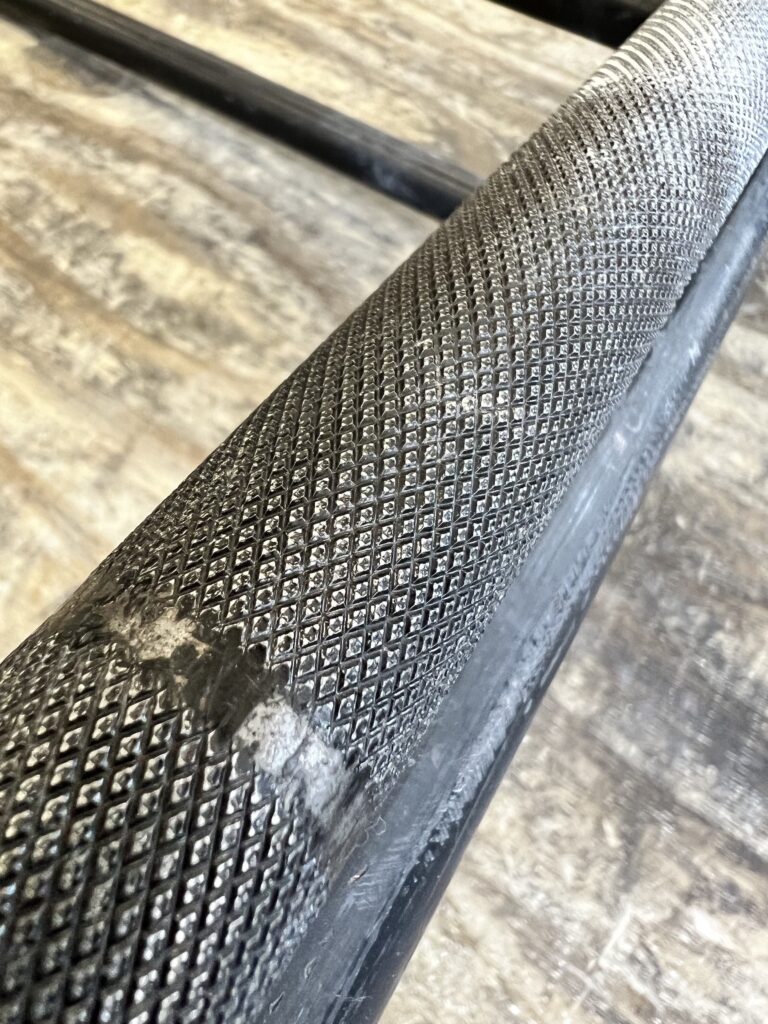 About Barbell Specs: your barbell database for length, weight, use, knurl pattern, load capacity and all the other specifications for all your gym bars.